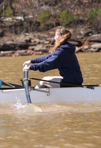 Laurissa bending oar.jpg